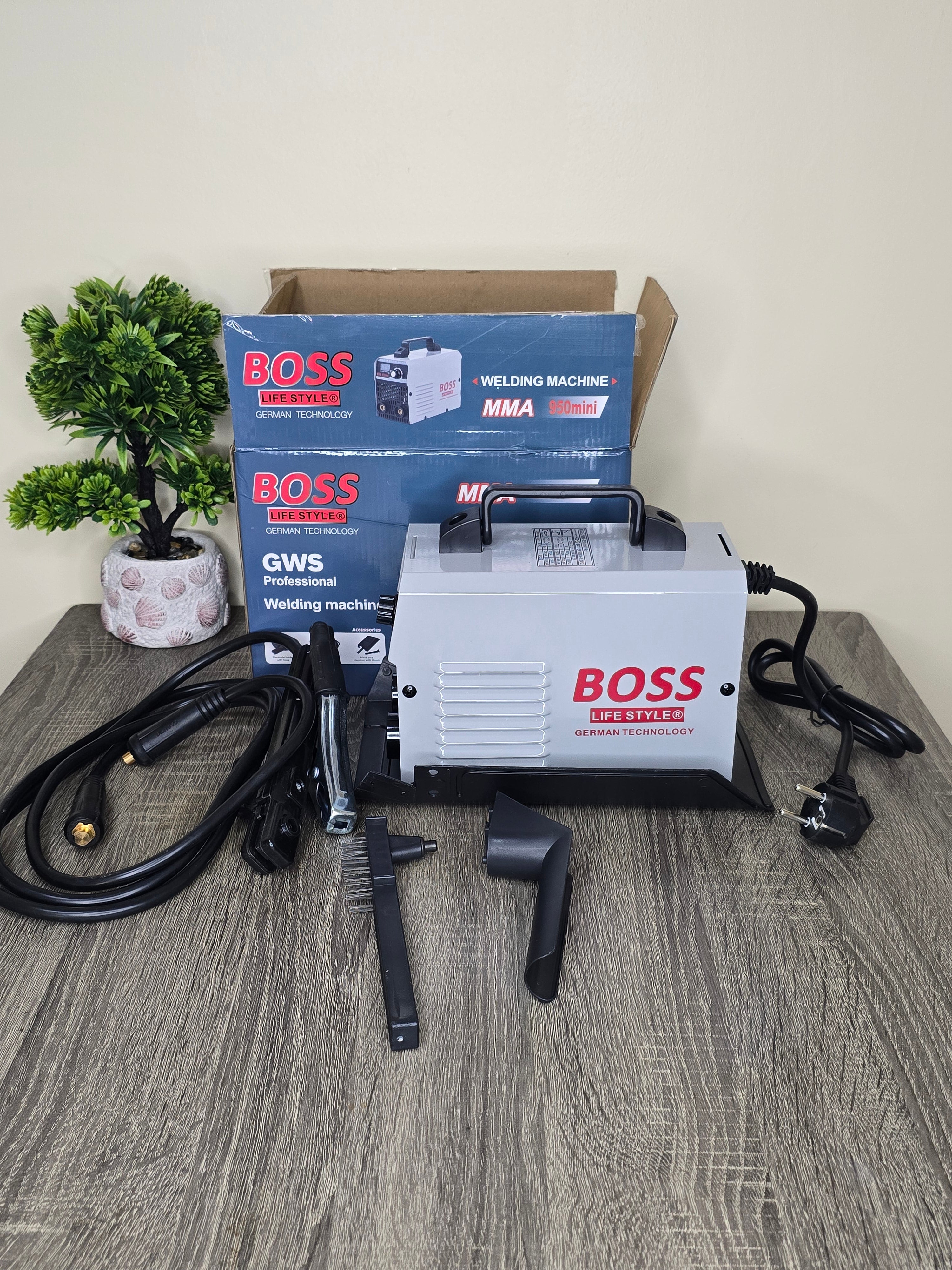 BOSS MMA 950 Mini Welding Machine